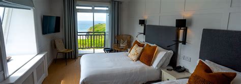 Sea View & Balcony Family Twin Room - The Cliff House Hotel