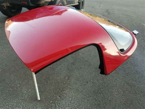 MIATA NA/NB RED HARDTOP OEM - Miata-Max