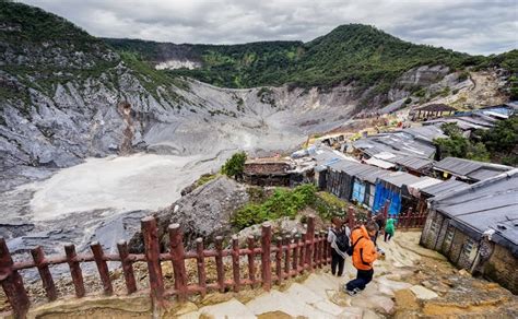 Bandung Volcano Tour - One Day Tour - Travalcore Tour Jakarta