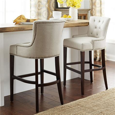 6 Bar Stools With Backs That Will Add Luxury To Any Décor