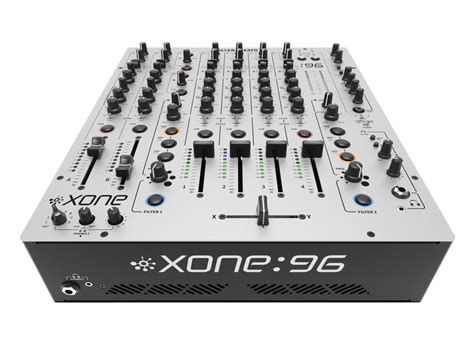 Allen&Heath XONE:96 DJ Mixer, silber günstig kaufen bei Huss Licht & Ton