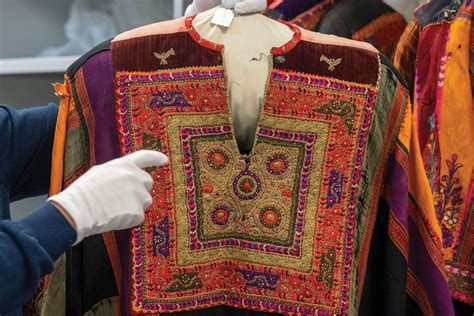 Saving the art of Palestinian textiles: West Bank museum and V&A join ...