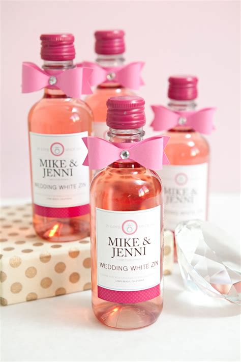 Learn how to make these chic wine bottle wedding favors!