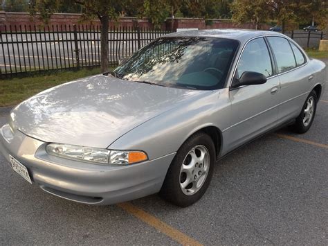 2001 Oldsmobile Intrigue GL 0-60 Times, Top Speed, Specs, Quarter Mile ...