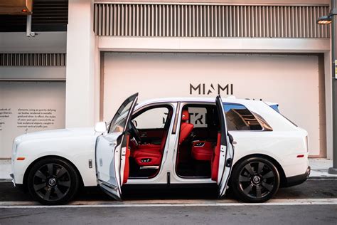 2019 Rolls Royce Cullinan – White & Red | MVP Miami Exotic Rentals