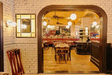 Inside the New Pastis, the Romantic NYC Restaurant Reopening in the ...