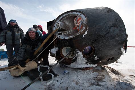 Expedition 26 Soyuz Landing (201103160032HQ) | Russian suppo… | Flickr