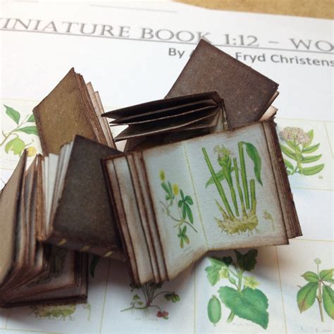 How to make miniature books | Miniature books, Handmade books ...