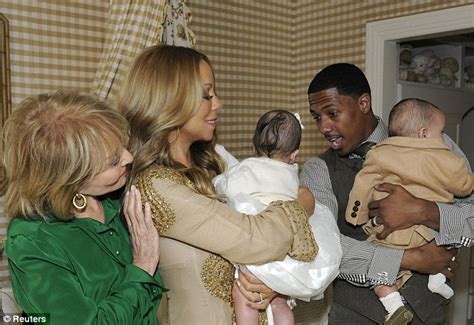 Mariah introduces twins for the first time - World News & Discussion - FOTP