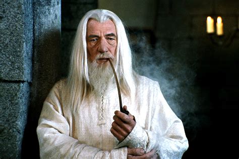 'Lord of the Rings' reveals mystery character — is it Gandalf?