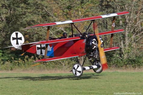 Fokker DR1 Triplane at the Old Rhinebeck WWI Airshow, NY 2018 | Air ...