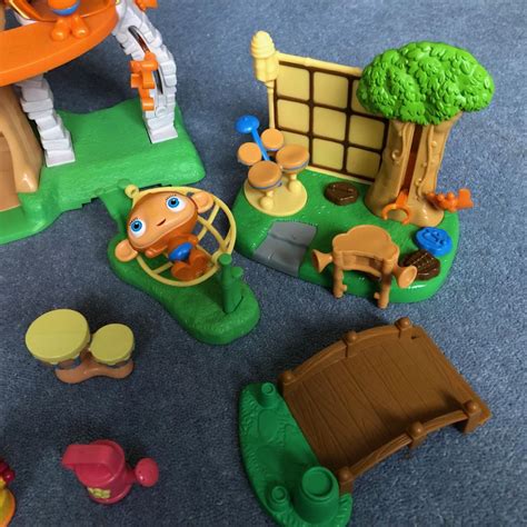 Waybuloo Nara Playset +Music Studio +Dominos in G68 Dullatur für £ 10 ...