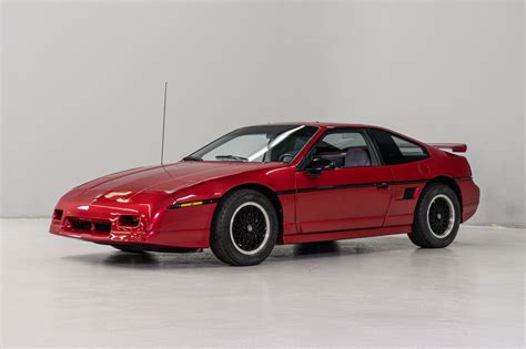 1988 Pontiac Fiero | Auto Barn Classic Cars