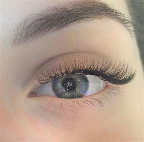 Dreamy Hybrid Set 5ever! | Natural fake eyelashes, Eyelashes, Natural ...