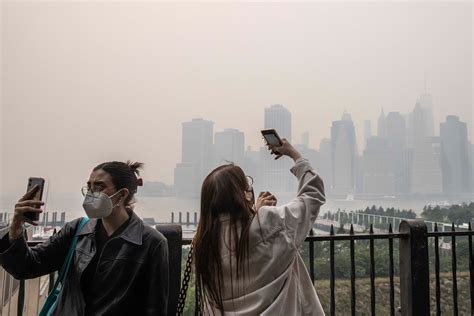 Do Masks Help Protect Against Wildfire Smoke? - The New York Times