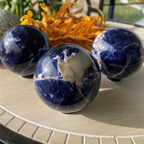 Sodalite Sphere – Spirit Magicka