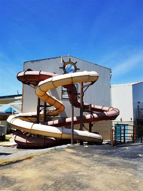 Indoor Resort Water Park Slide for sale | Fun Center Equipment