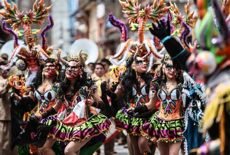 Peru: Virgen de la Candelaria festivity attracts visitors in Puno ...