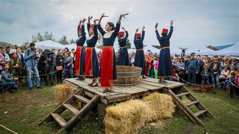 Must Attend Armenian Festivals and Events in 2018 ( Full List )