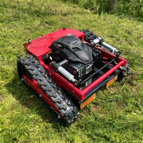 Free Shipping! ! ! Ready to Ship Grass Cutting Machine Crawler RC Lawn ...