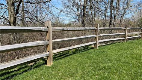 Wood Farm Fence Ideas and Designs