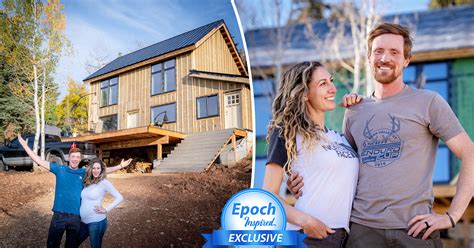 After 3 Years of Van Life, Couple Buys Land and Builds a Dream House in ...