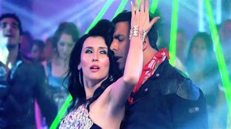 Balma Song Khiladi 786 Ft Akshay Kumar, Asin new romantic song - YouTube