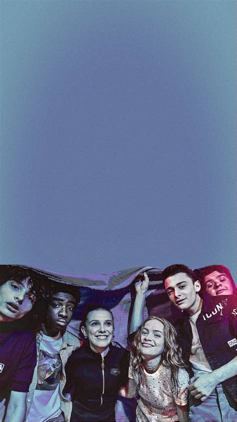 Aggregate more than 68 stranger things cast wallpaper latest - in ...