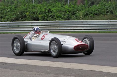 Mercedes-Benz W154 Silver Arrow - Car Profile