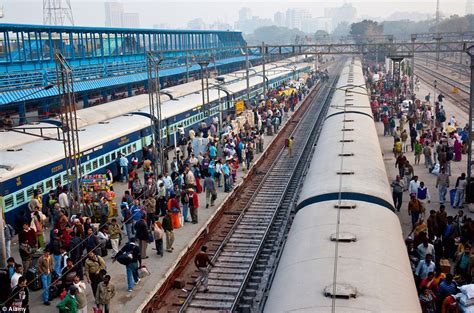 Government plans renovation of New Delhi, Old Delhi Railway Stations ...