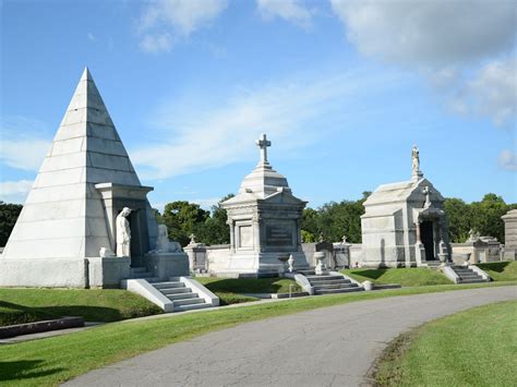 Here’s a map of New Orleans cemeteries you don't want to miss. - Curbed ...