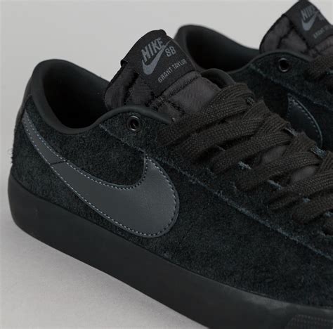 Nike SB Blazer Low GT Shoes - Black / Anthracite | Flatspot