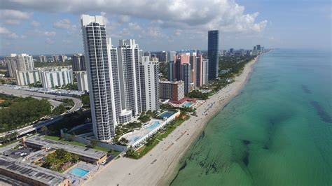 Sunny Isles Beach Condos - Paz Global Real Estate Miami Florida