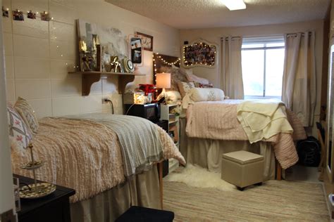 University of Alabama Tutwiler Dorm Dream Dorm Room, Girls Dorm Room ...