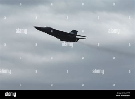 General Dynamics F 111 Swing Wing Fighter Bomber in Flight Stock Photo ...