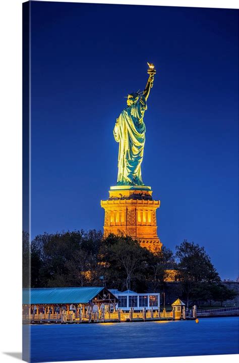 USA, New York City, Manhattan, Liberty Island, Statue Of Liberty At ...