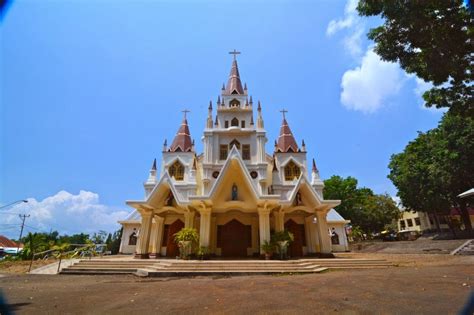 Larantuka Kota Nazaret di Ujung Timur Pulau Flores