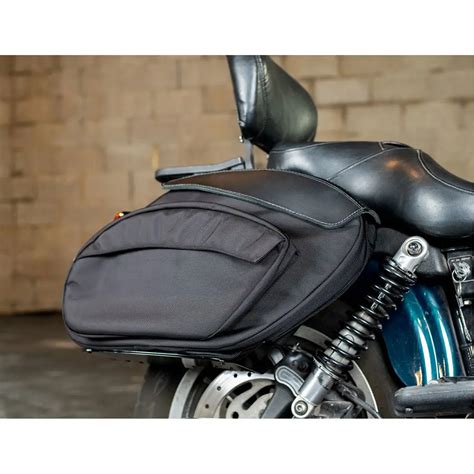 Saddlemen DXT Expandable Saddlebags for 2006-2017 Harley Dyna Models ...