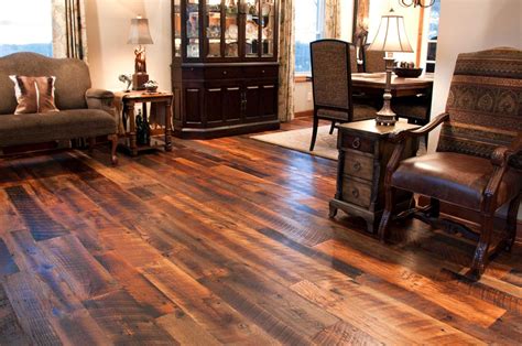 22 Amazing Laminate Hardwood Flooring Ideas and Designs - InteriorSherpa