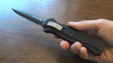 Benchmade Infidel 3300BK - YouTube