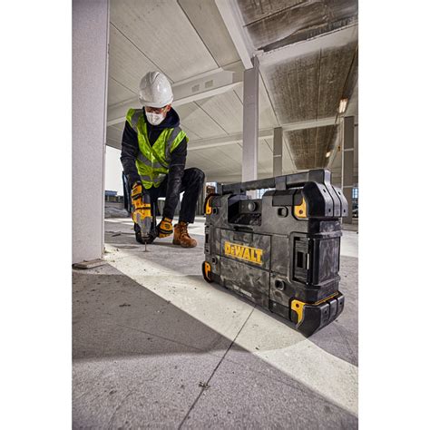 DeWalt DWST1-81079-GB 18V XR DAB/FM/AM TSTAK Radio 240V