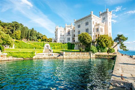 The Stunning Miramare Castle in Trieste | ITALY Magazine