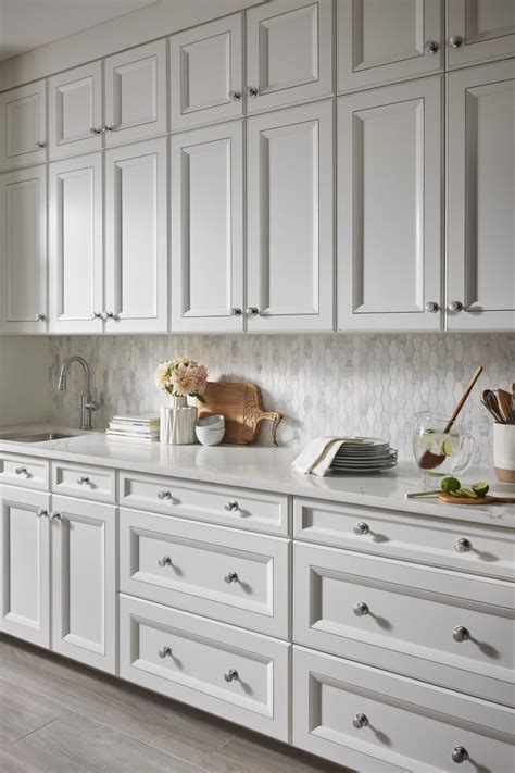 Pics Of Kitchen Cabinets With Pulls - OliviaHerndon