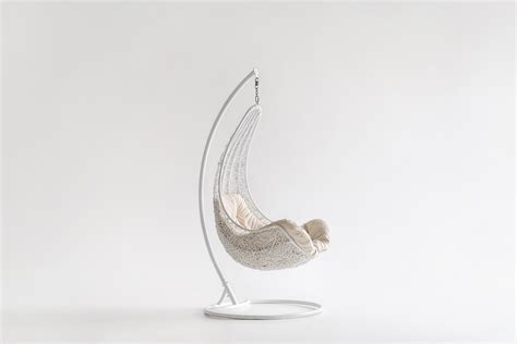 Top 5 Hanging Pod Chairs for Relaxing & Reading - True Relaxations