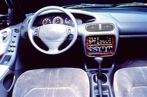 1995-00 Chrysler Cirrus | Consumer Guide Auto