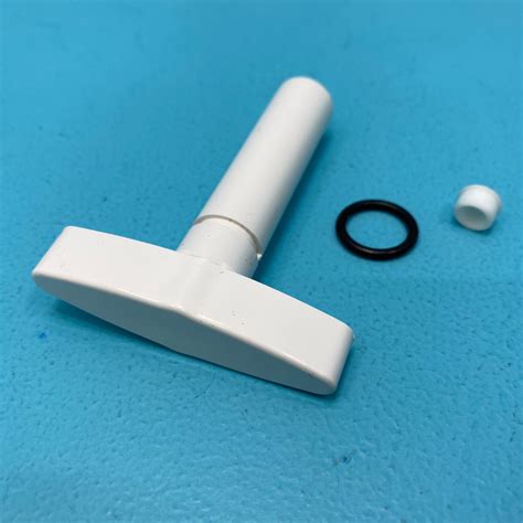 RANGER REPLACEMENT WIND UP HATCH HANDLE (WHITE) SUITS 320 AND 280 HATCHES