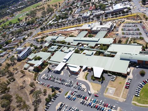 Albury and Wodonga fight over hospital | Herald Sun