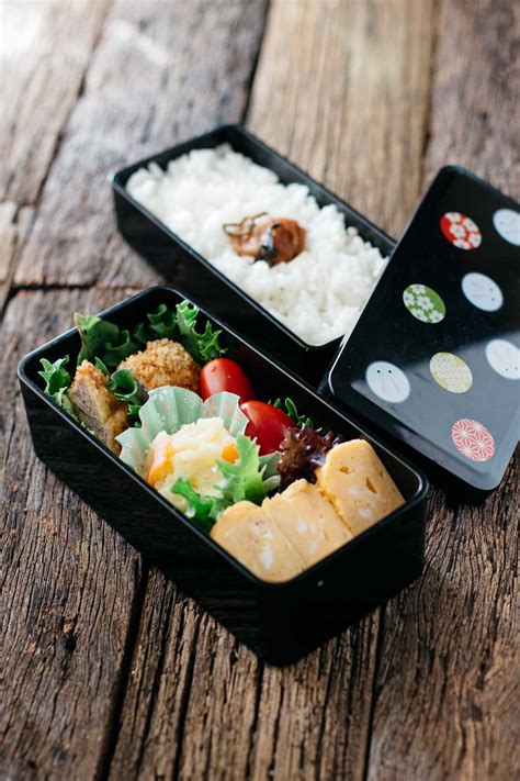 Simple Bento お弁当 | Chopstick Chronicles