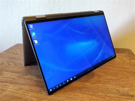 Dell Latitude 9510 (2-in-1) review: 24-hour battery life, great audio ...