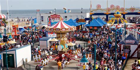 Coney Island: Luna Park Admission, Reg. $42 | Travelzoo